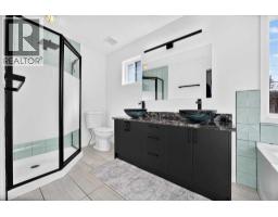 1705 Patterson View Sw, Calgary, AB T3H3J9 Photo 18