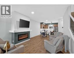 743 Wolf Willow Boulevard SE - photo 6