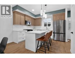 743 Wolf Willow Boulevard SE - photo 10