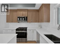 743 Wolf Willow Boulevard SE - photo 13