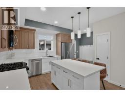 743 Wolf Willow Boulevard SE - photo 14