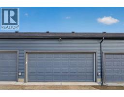 743 Wolf Willow Boulevard SE - photo 41