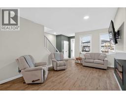 743 Wolf Willow Boulevard SE - photo 5