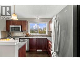 144 Elgin Meadows View SE - photo 16