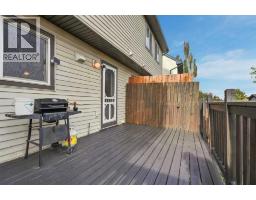 144 Elgin Meadows View SE - photo 34