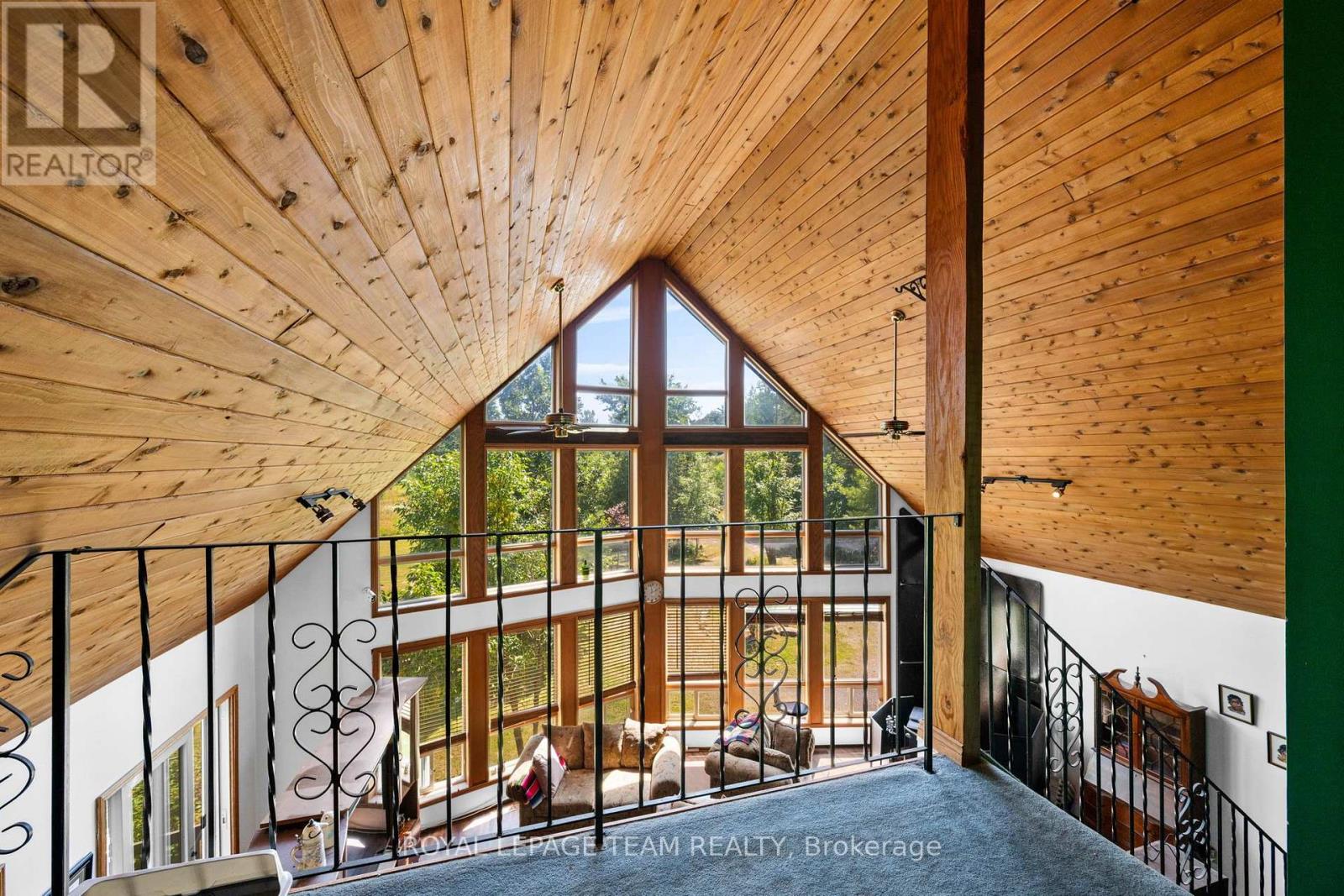 4984 DUNROBIN ROAD - 21