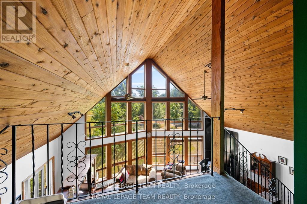 4984 DUNROBIN ROAD - 8