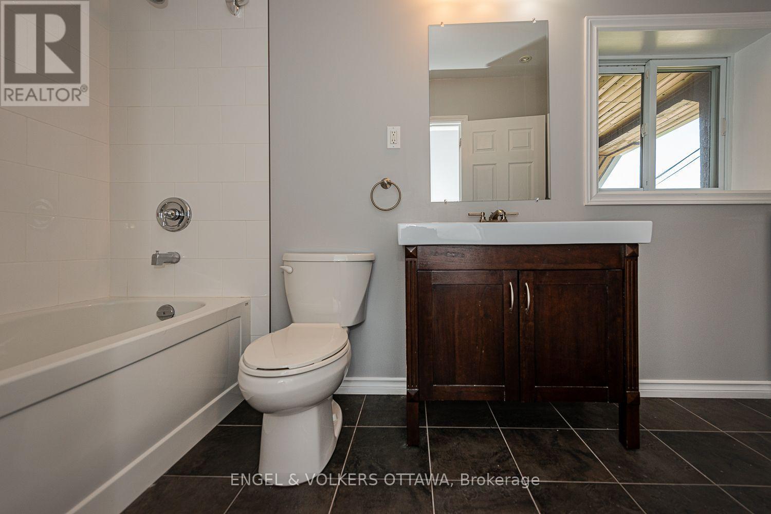 43a Clarendon Avenue — photo 23