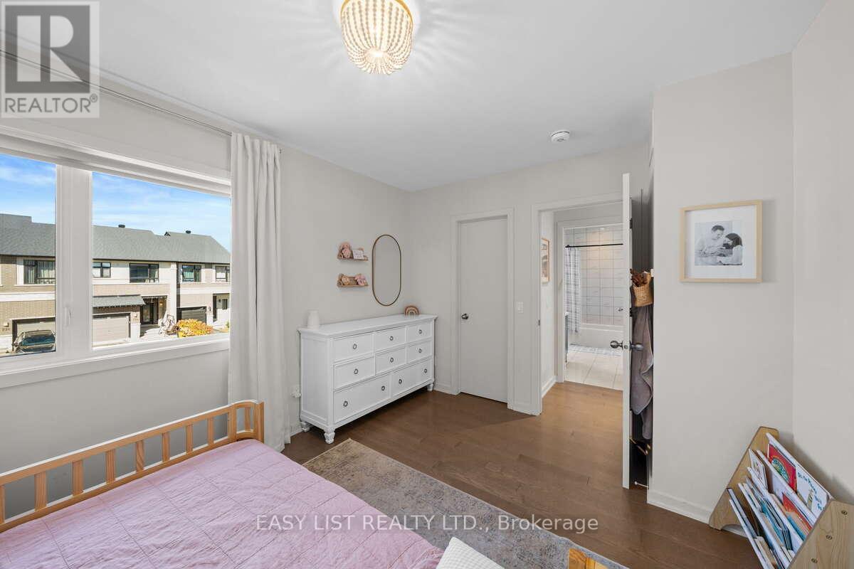 775 Carnelian Crescent — photo 35