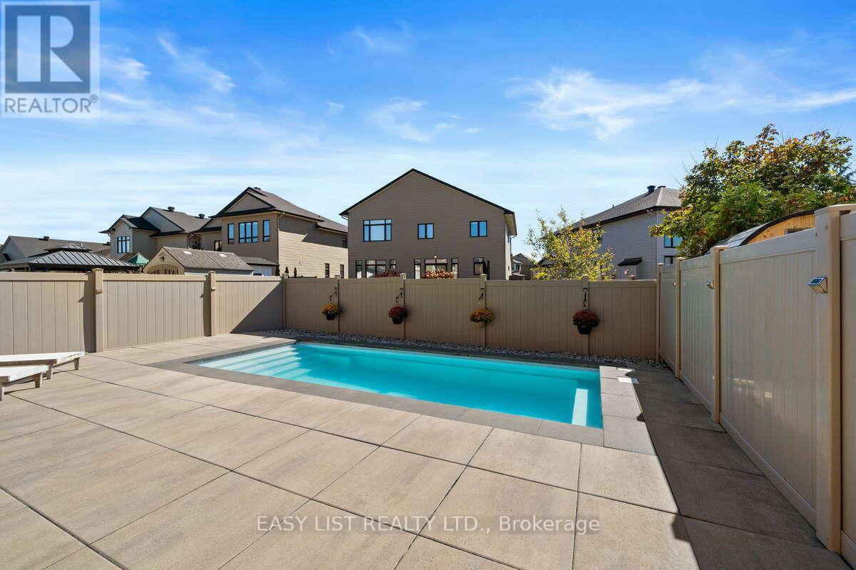 775 Carnelian Crescent — photo 44