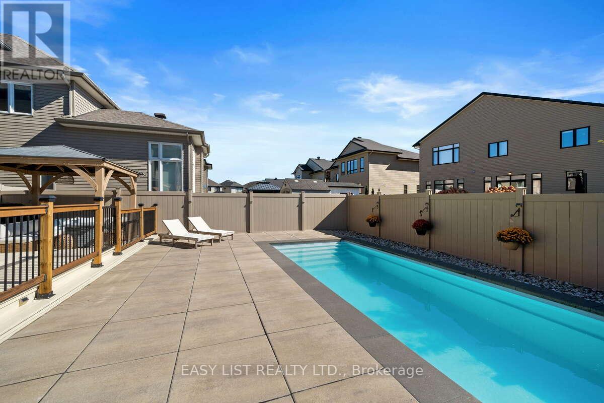 775 Carnelian Crescent — photo 45