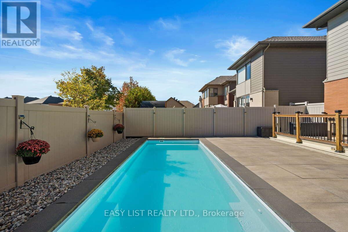 775 Carnelian Crescent — photo 50