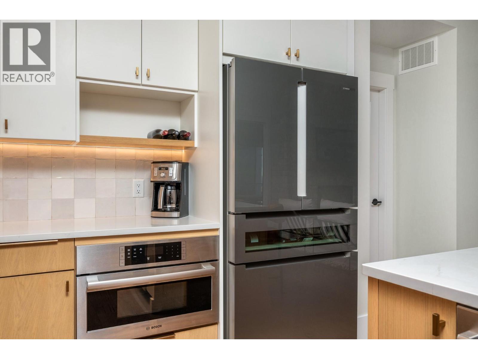 149 Diamond Way, Vernon