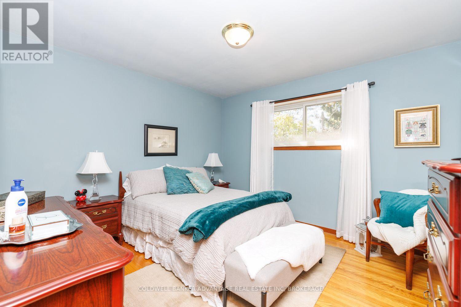 231 PRICE AVENUE - 15