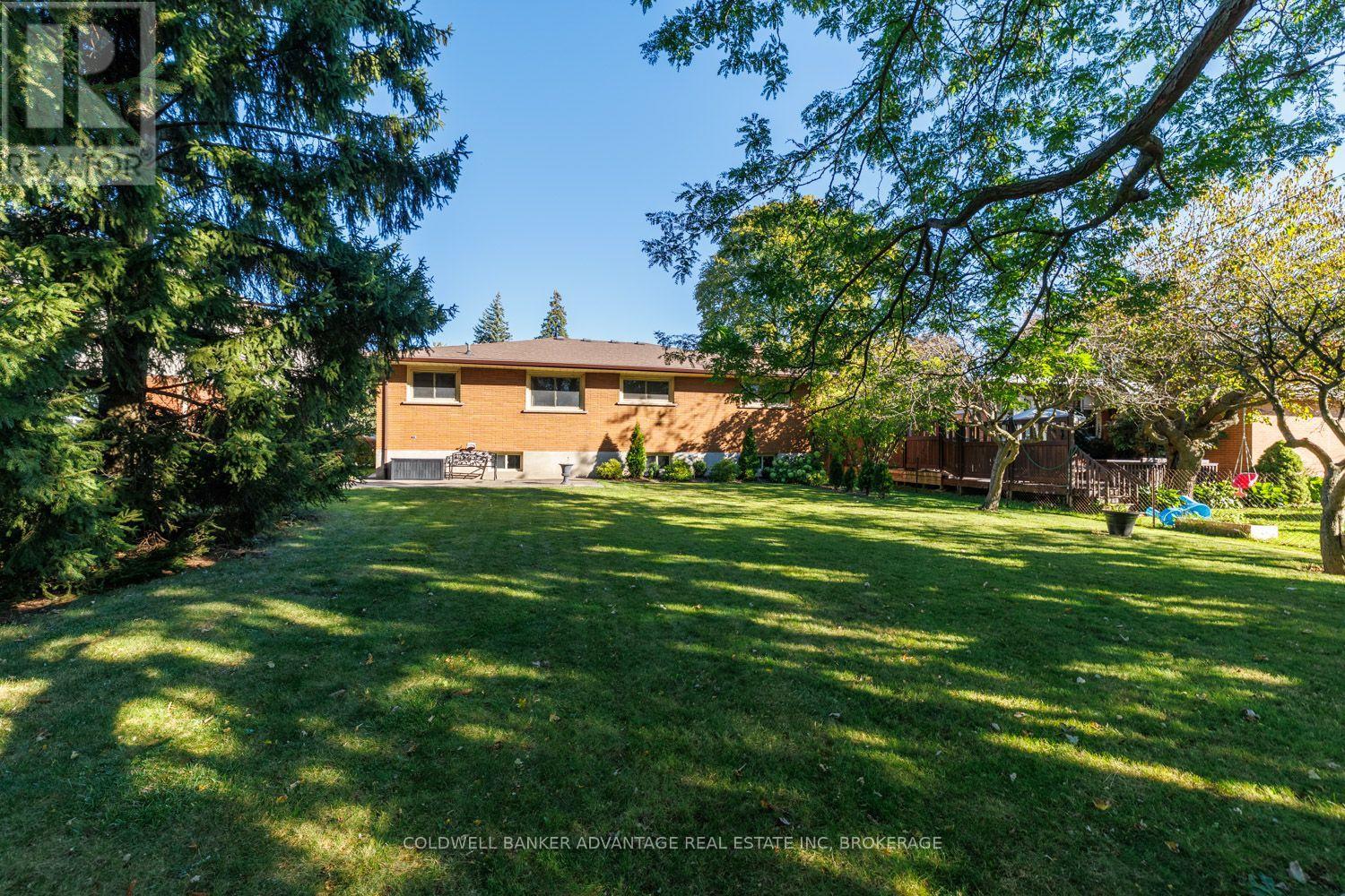 231 PRICE AVENUE - 30
