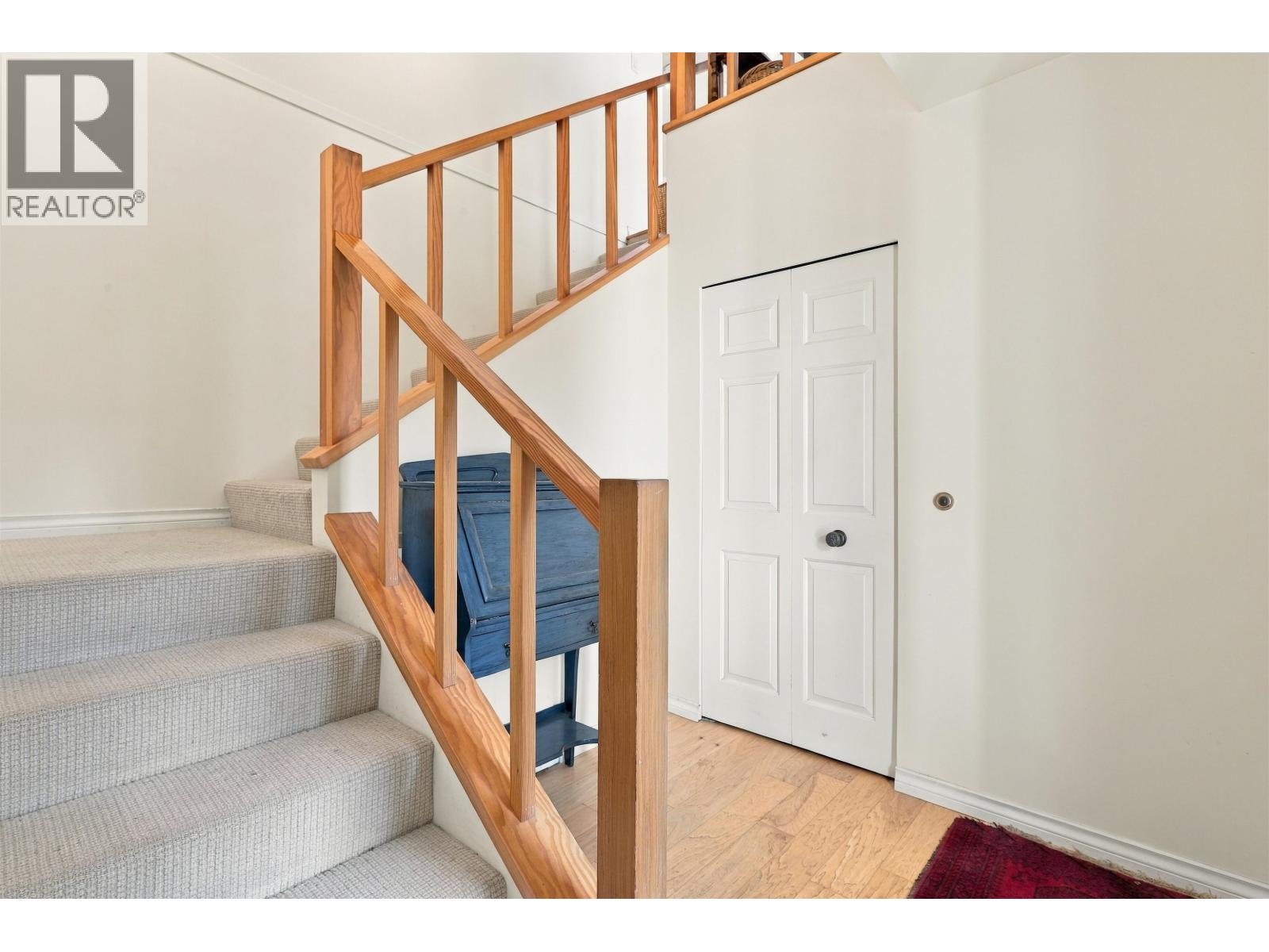 Photo of 15 699 DOUGALL ROAD 26