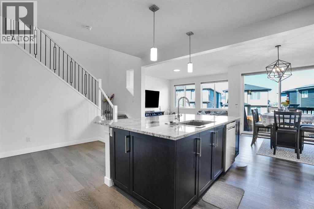 314 Corner Meadows Way NE - 15