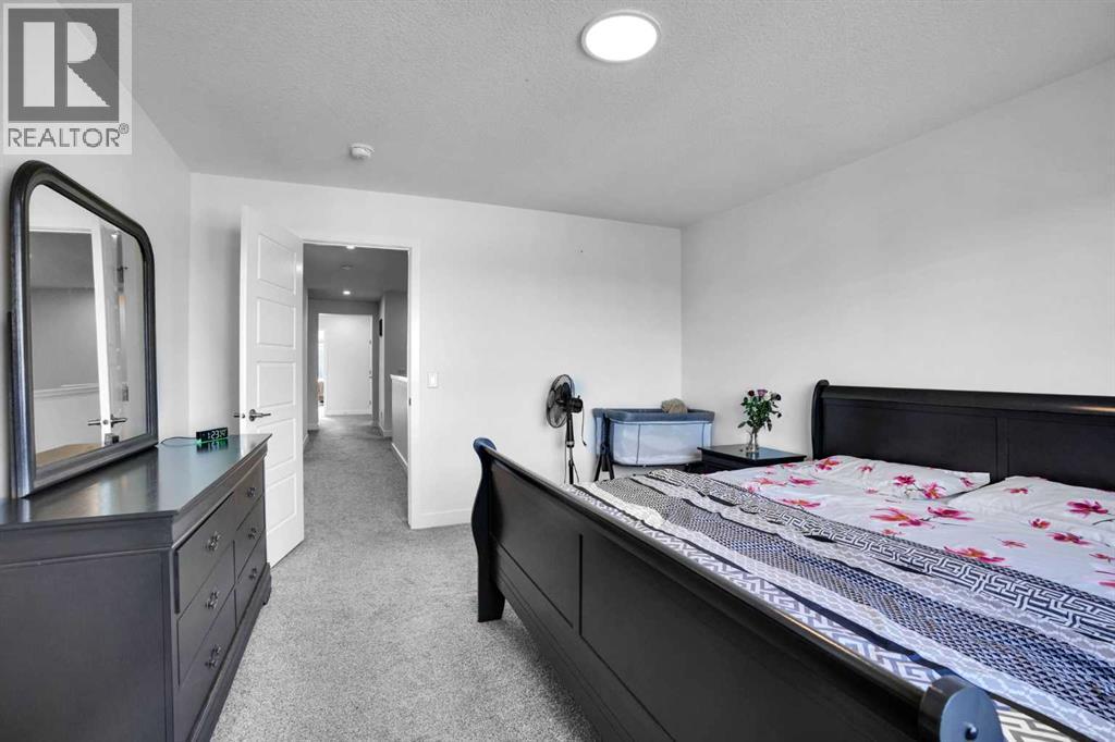 314 Corner Meadows Way NE - 39