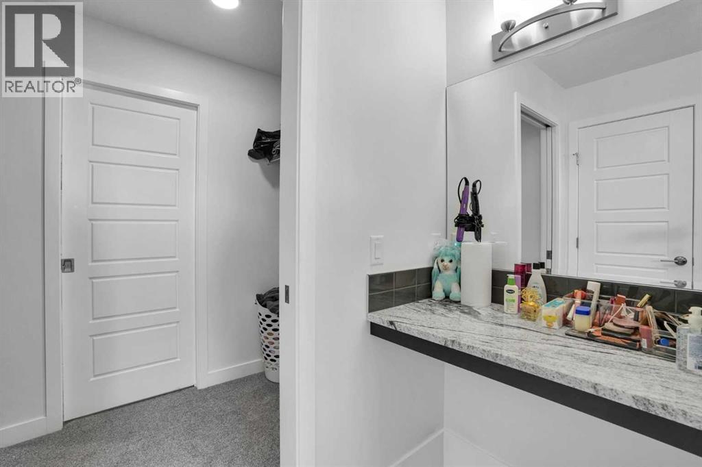 314 Corner Meadows Way NE - 44