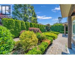 5628 Gibbons Drive, Richmond, BC V7C2C7 Photo 37