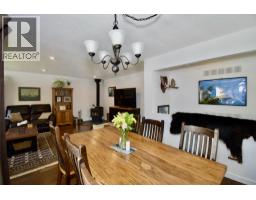 1822 Hall Road, Sechelt, BC V7Z0A9 Photo 16