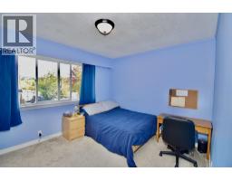 1822 Hall Road, Sechelt, BC V7Z0A9 Photo 26