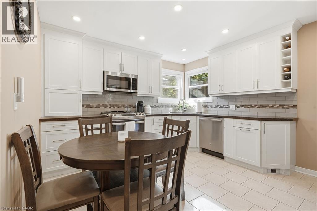 31 SHAKESPEARE Avenue - 10