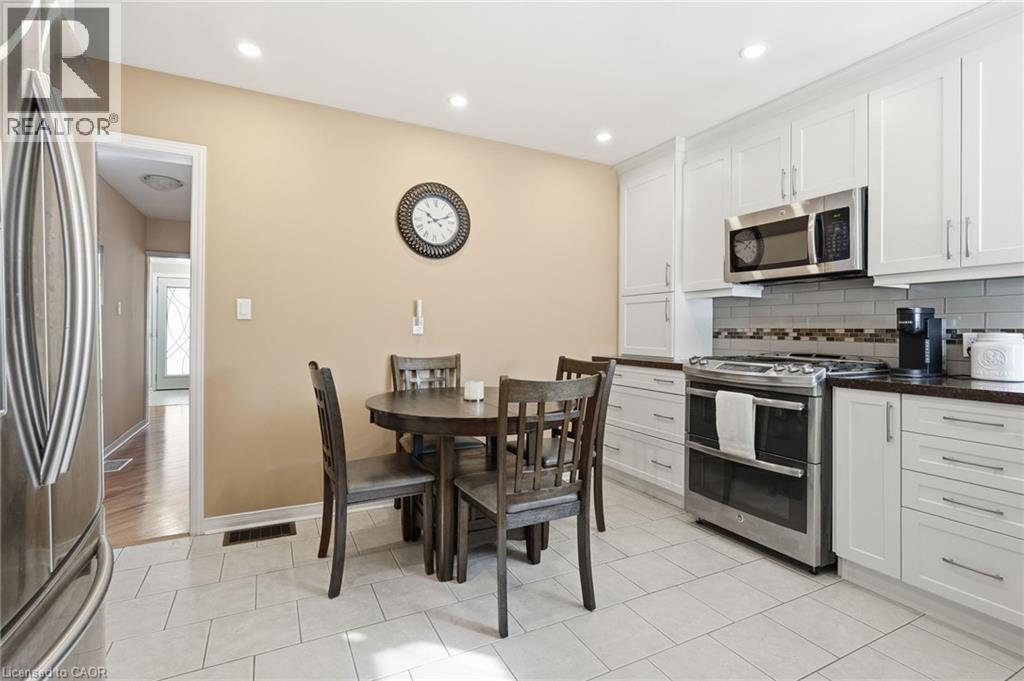 31 SHAKESPEARE Avenue - Image 11