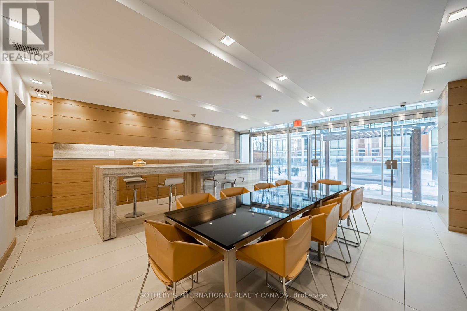 39 Queens Quay East — photo 40