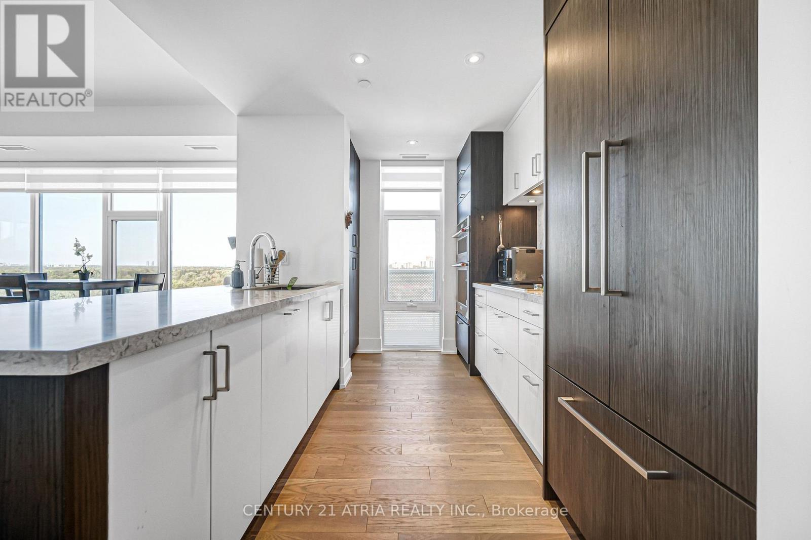 1219- 25 ADRA GRADO Way, Toronto, ON photo 12