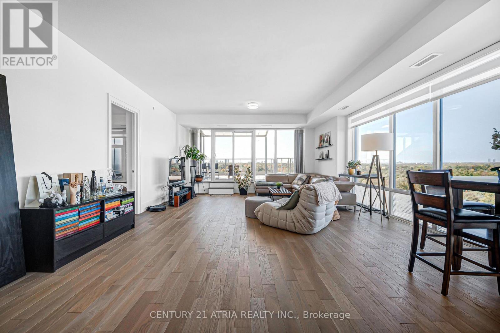 1219- 25 ADRA GRADO Way, Toronto, ON photo 19