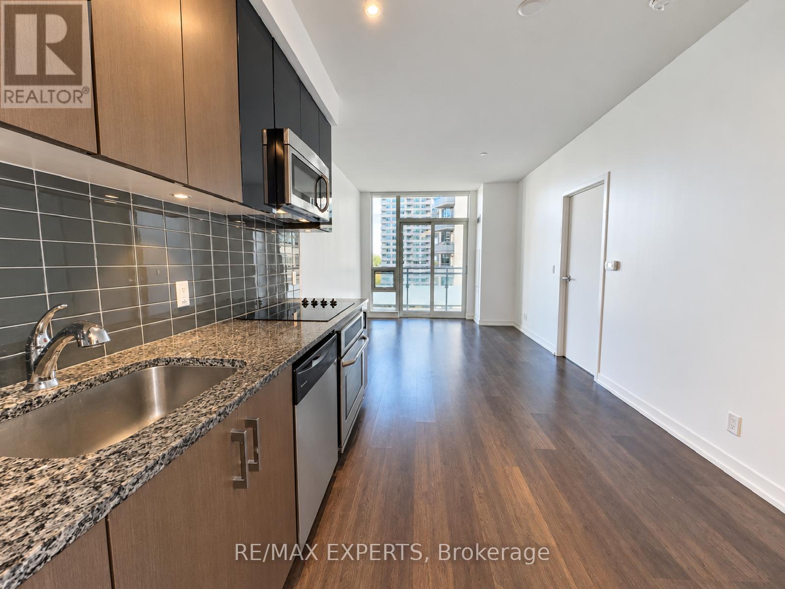 721- 98 Lillian Street, Toronto, ON photo 11