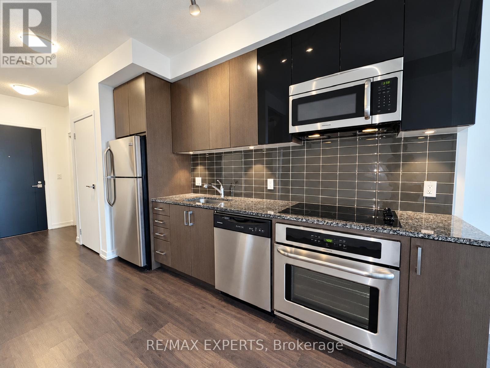 721- 98 Lillian Street, Toronto, ON photo 15