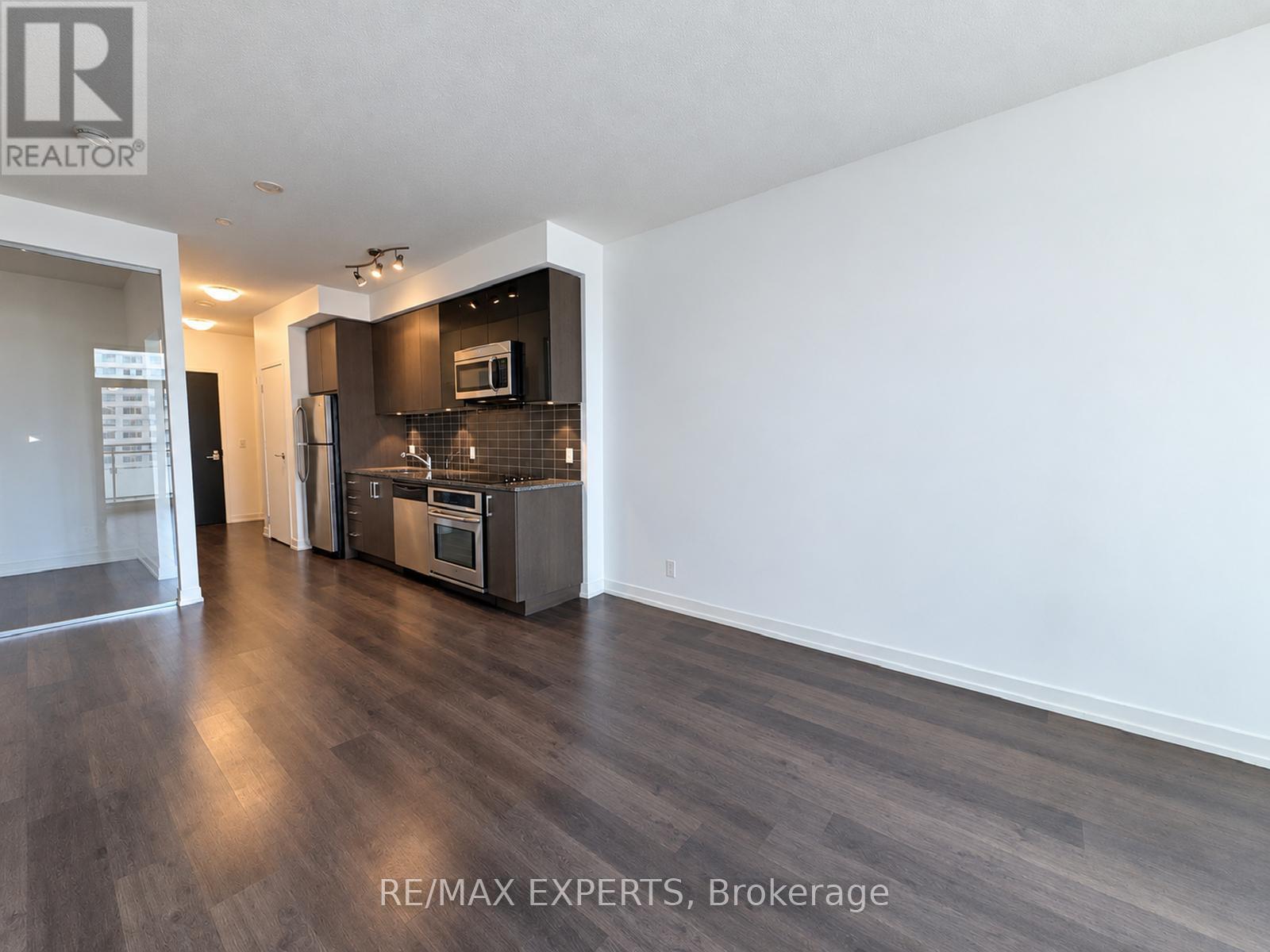 721- 98 Lillian Street, Toronto, ON photo 19