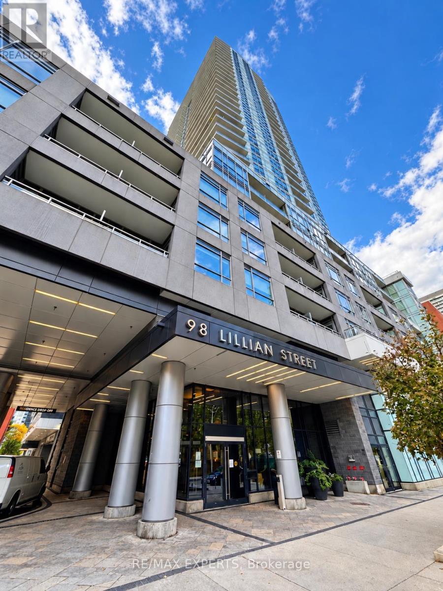 721- 98 Lillian Street, Toronto, ON photo 2