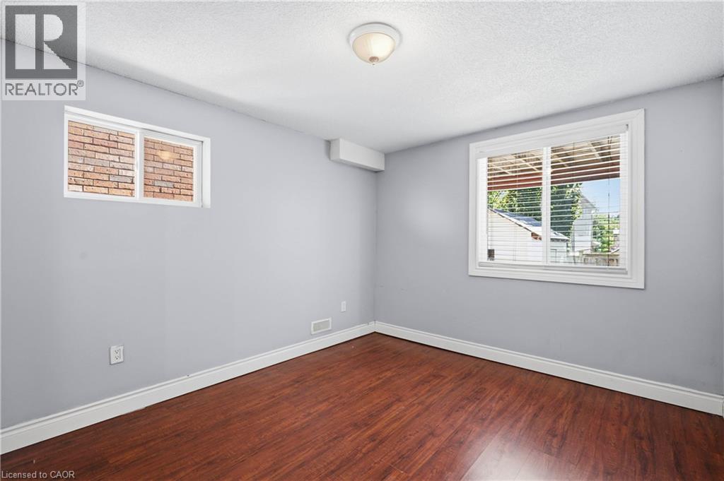 324 BEAUMONT Crescent - 36