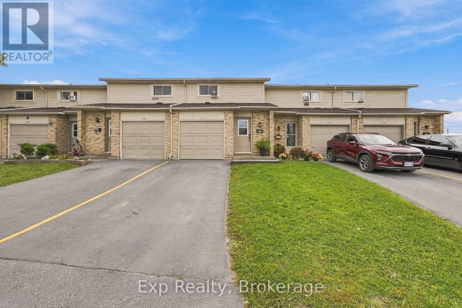 D- 50 Cascade Boulevard, Belleville, ON photo 3