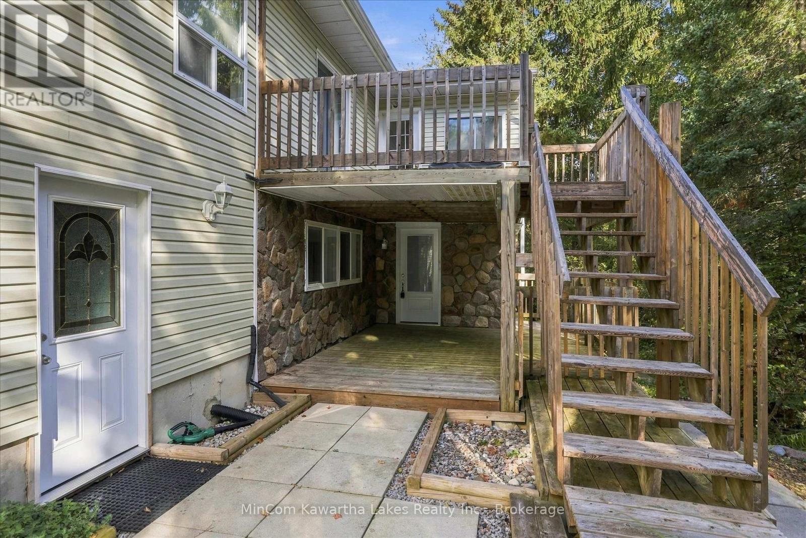 572 Fallis Line, Cavan Monaghan, ON photo 4