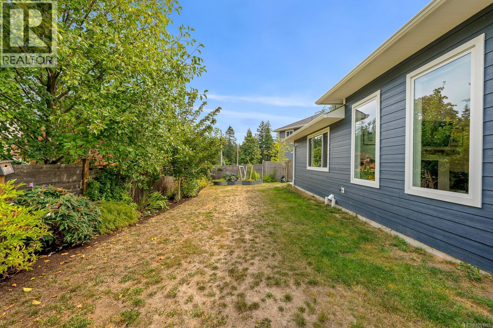 280 Weaver Pl, Comox