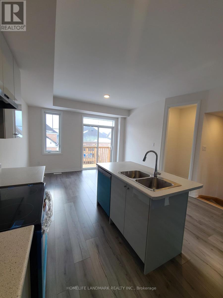 51 Bavin Street, Clarington, ON photo 9