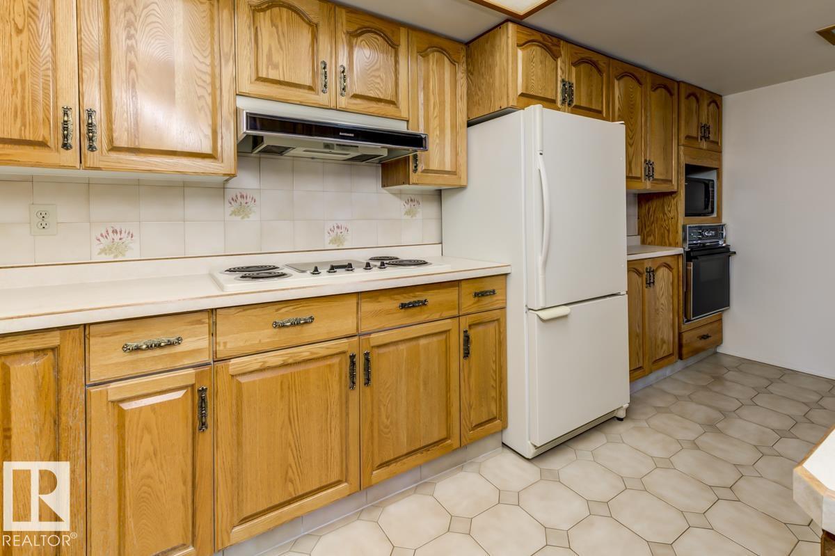 #1403 – 11503 100 Avenue NW, Wîhkwêntôwin — photo 18 of 30: Property photo