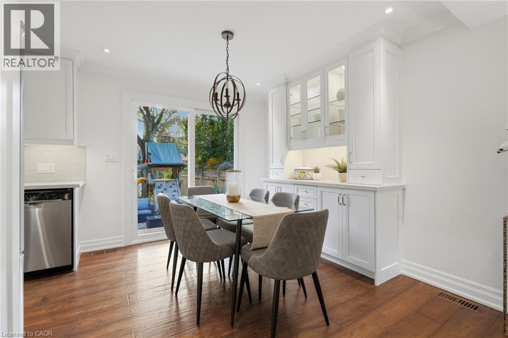 706 BRENTWOOD Drive - 11