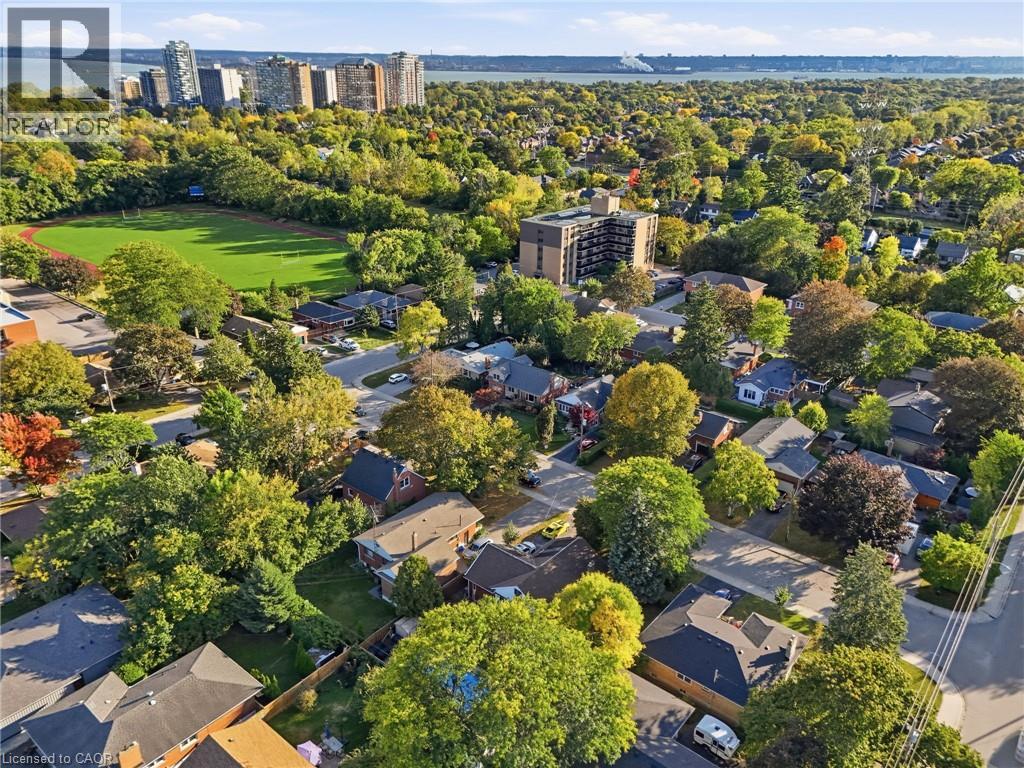 706 BRENTWOOD Drive - 45