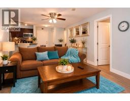 8112, 403 Mackenzie Way SW - photo 4