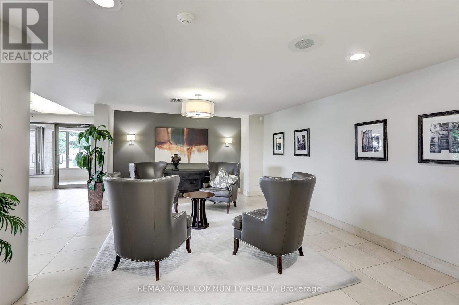 110- 2500 Rutherford Road, Vaughan, ON photo 7