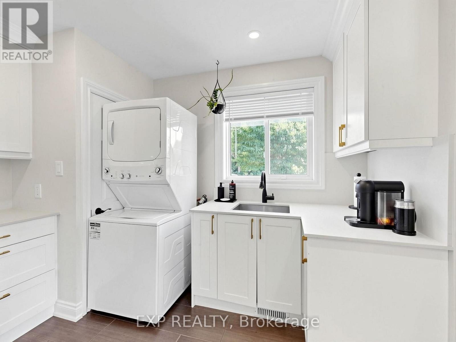 175 Penn Avenue, Newmarket, ON photo 11