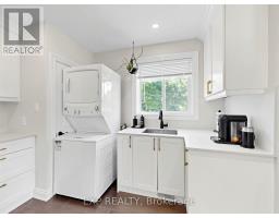 175 Penn Avenue, Newmarket, ON L3Y2S3 Photo 11