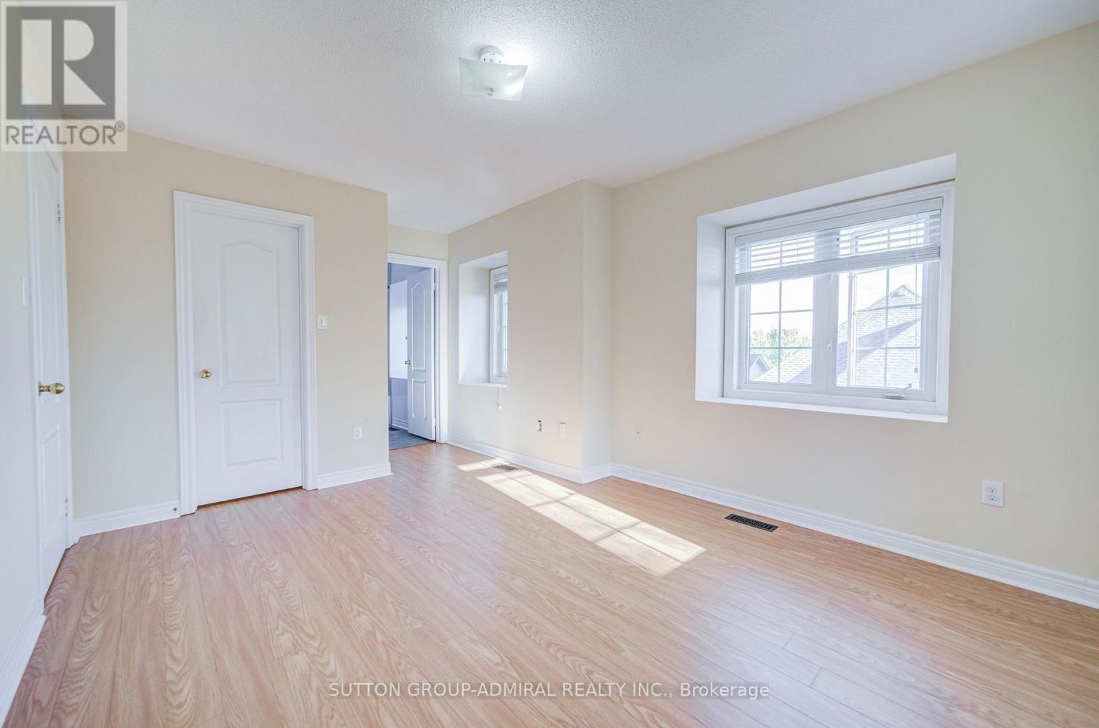 #2 15 OLD COLONY ROAD - 17