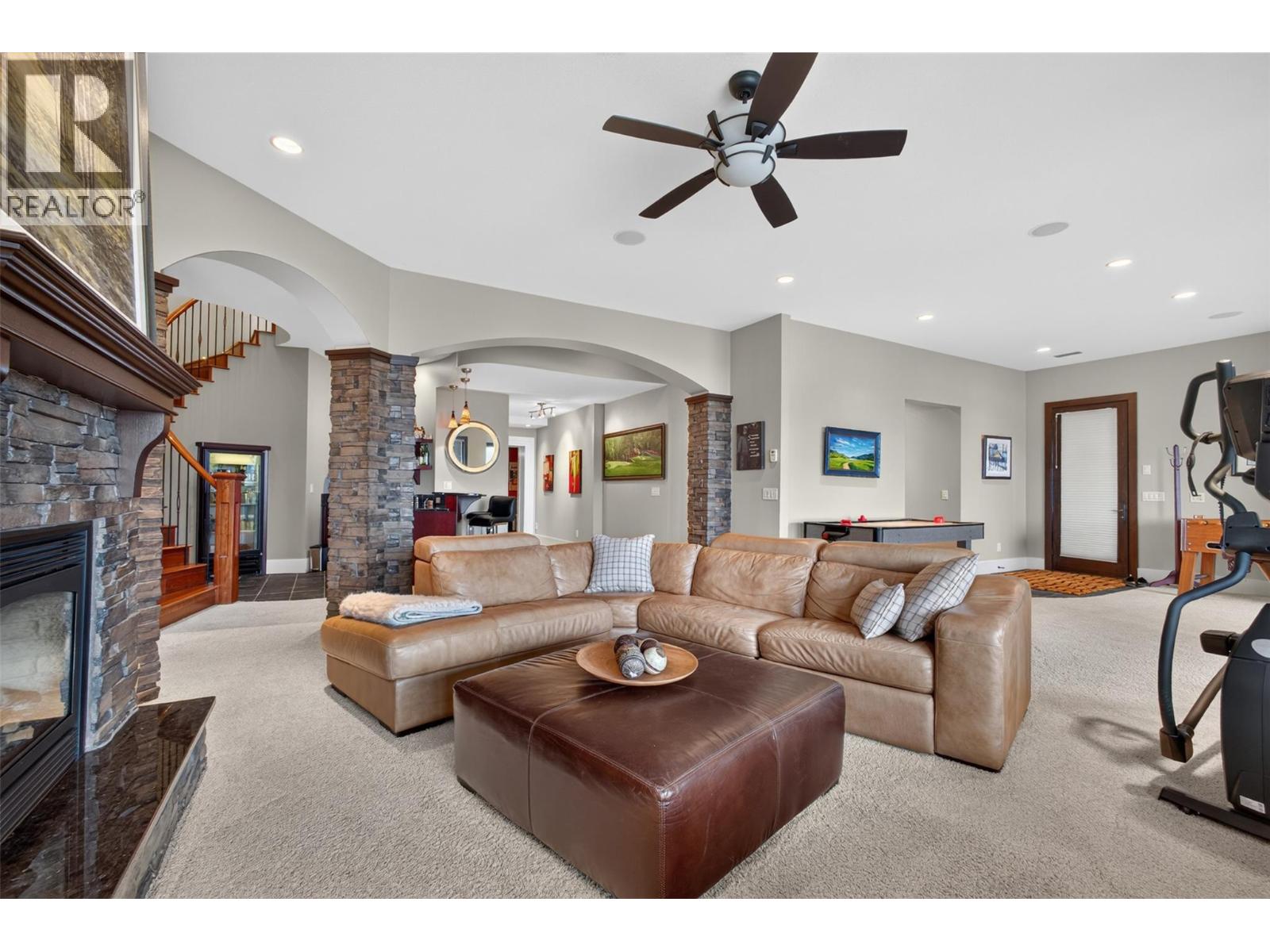 734 Marin Crescent, Kelowna