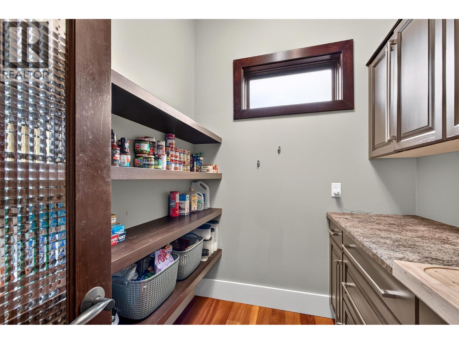 734 Marin Crescent - 21